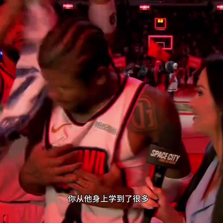 結果互換了杰倫-格林此前每個夏天都跟杜蘭特訓練