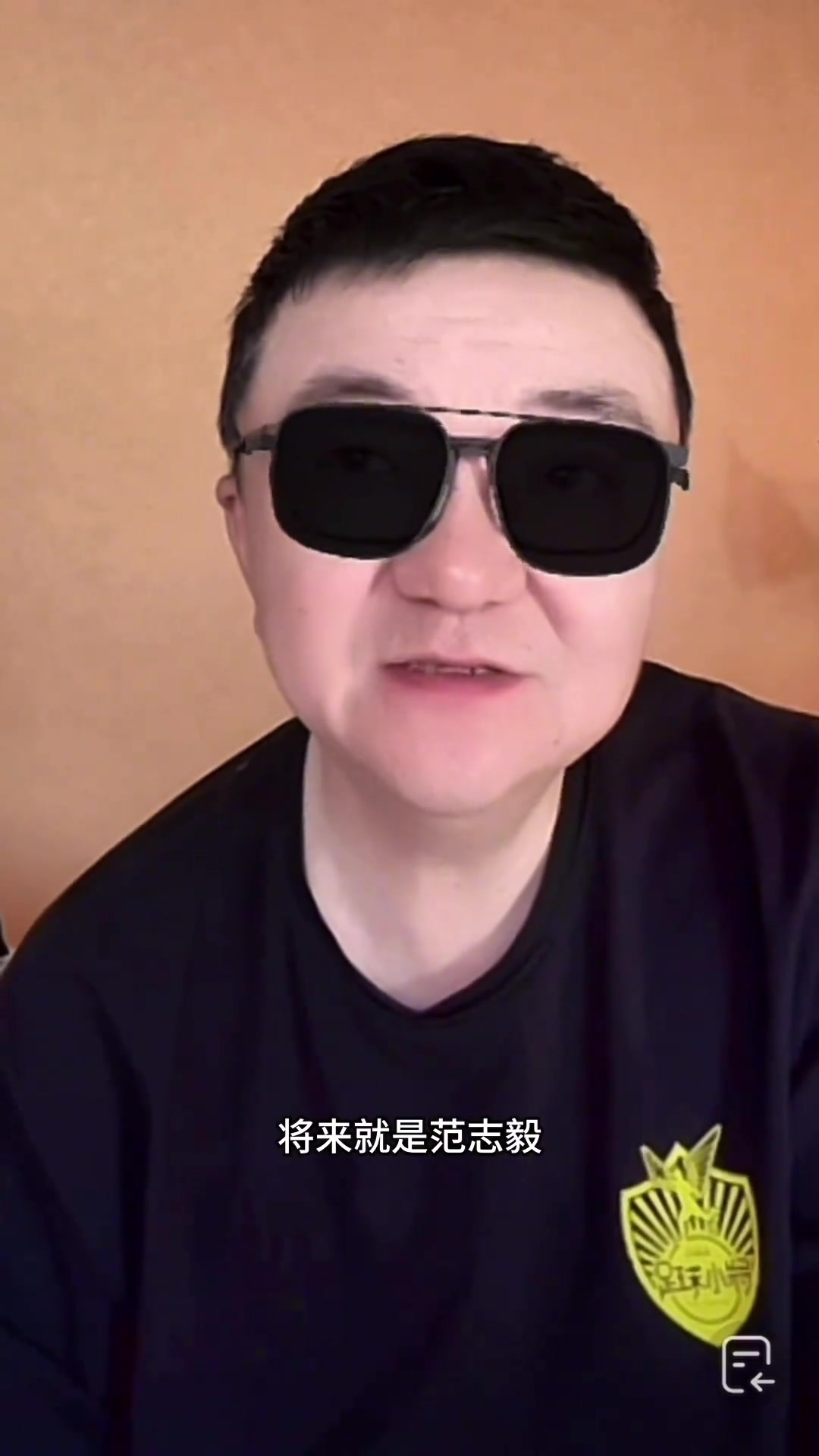遭女友爆私生活問(wèn)題董路曾看好他盧琦政好好踢將來(lái)就是范志毅