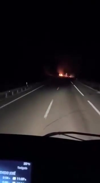蘭博基尼猛烈起火阿斯報(bào)報(bào)道目擊者車載拍到若塔車禍現(xiàn)場畫面