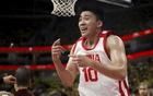 王俊杰19歲表現(xiàn)亮眼，17分鐘高效得分！8分4板，三分球命中兩記。