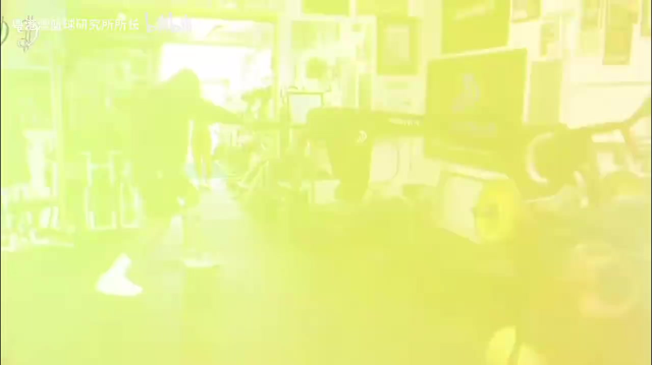 早日復(fù)出開拓者官方發(fā)布利拉德進行康復(fù)訓(xùn)練視頻